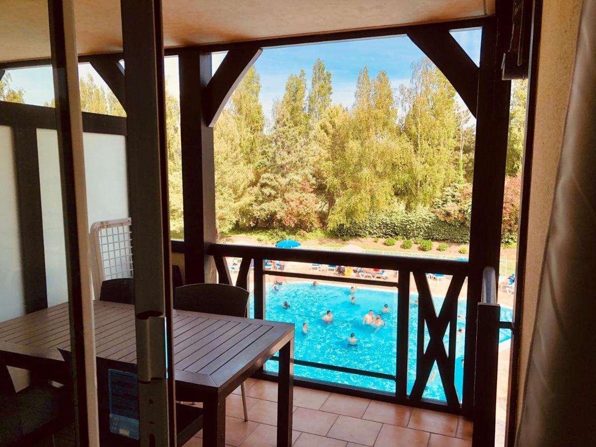 Bel Appartement Cosy En Residence Avec Piscine โดวีลล์ ภายนอก รูปภาพ